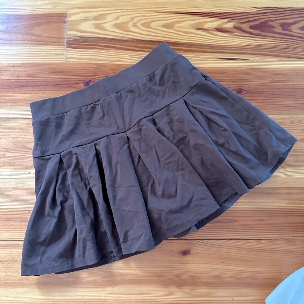 American Eagle Brown Pleated Skort